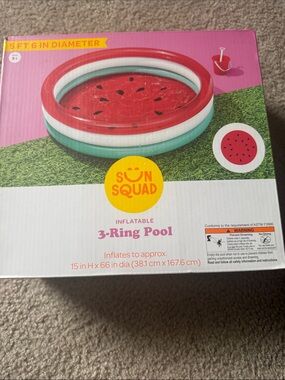 Sun Squad Inflatable 3-Ring Kids Pool - Red, White & Green
